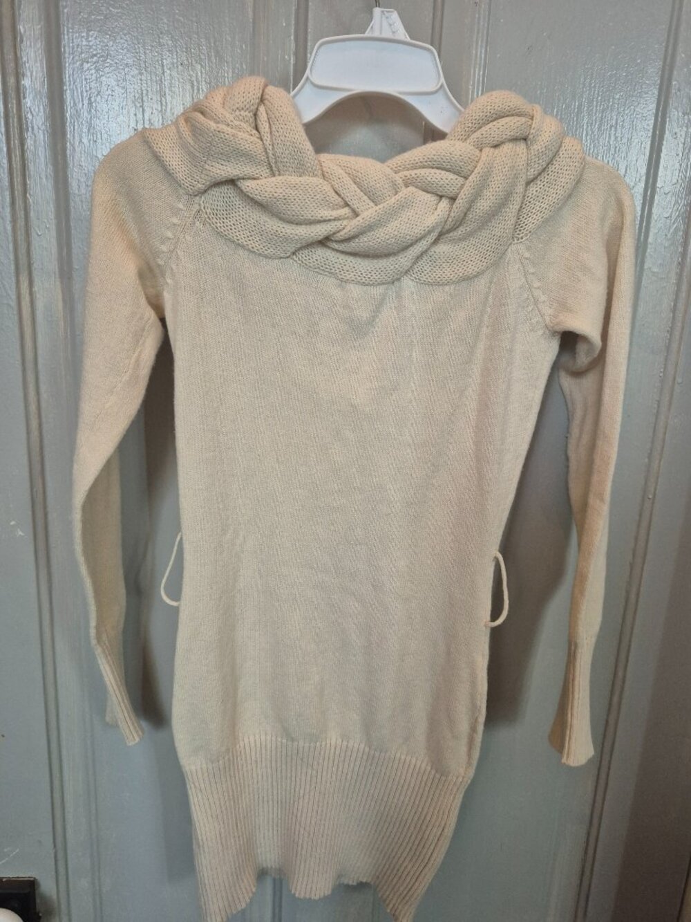 Cream sweater - Picture 5 of 7